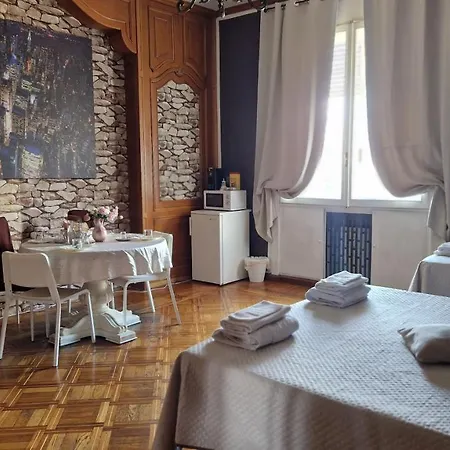 Piazza Della Vittoria Cenova