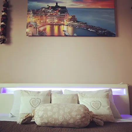 Piazza Della Vittoria