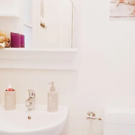 Piazza Della Vittoria 3*