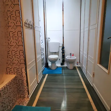 Piazza Della Vittoria 3*