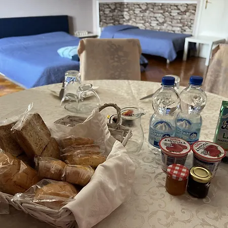 Piazza Della Vittoria 3* Cenova