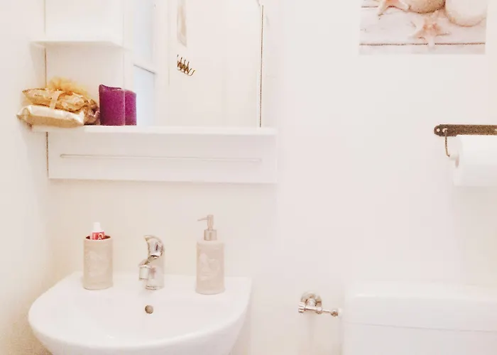 Piazza Della Vittoria 3*