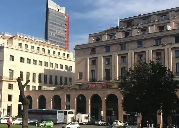 Piazza Della Vittoria 3*