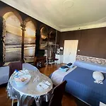 فندق مبيت وإفطار Piazza Della Vittoria 3*