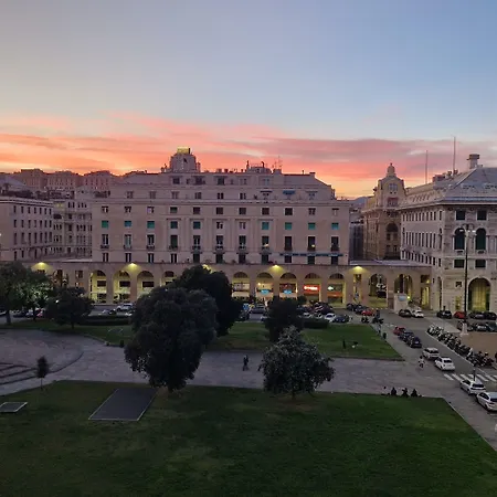 Piazza Della Vittoria Bed & Breakfast Genua