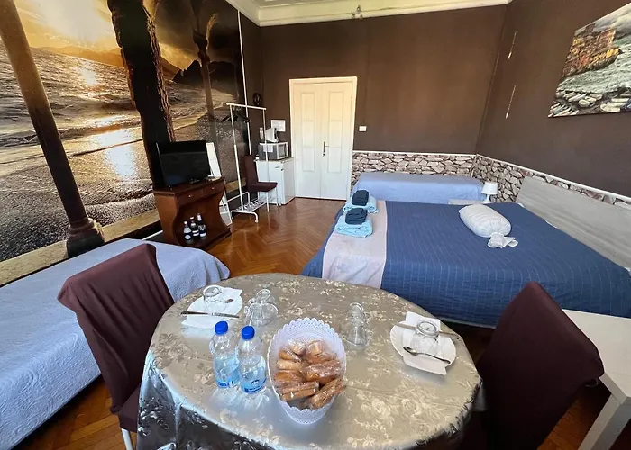 Piazza Della Vittoria Bed & Breakfast 3*