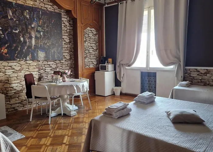 Piazza Della Vittoria Genua