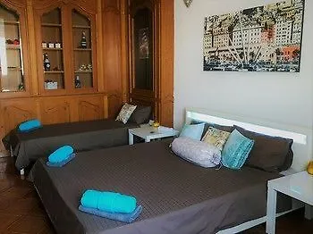Piazza Della Vittoria Bed & Breakfast Genua